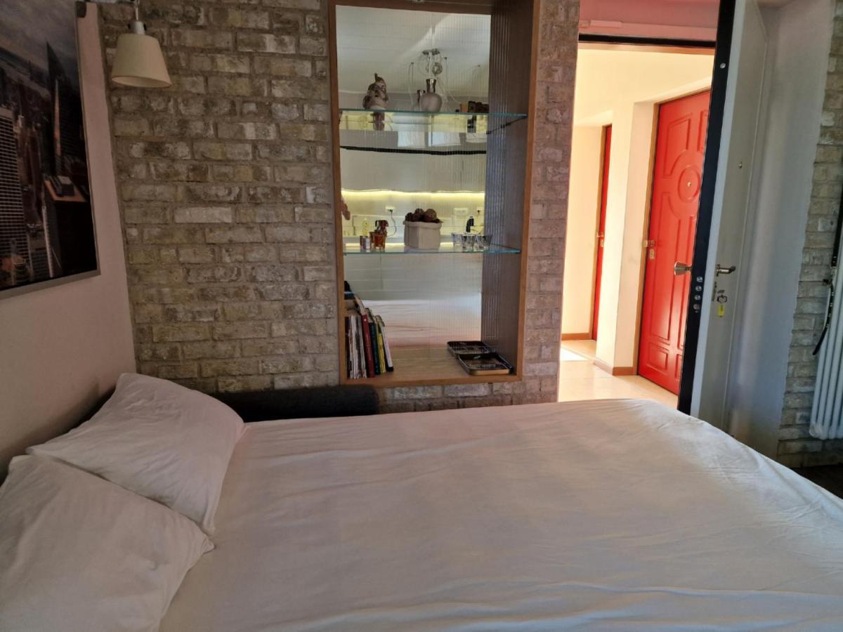 Desenzano Luxury Apartment ديسينسانو ديل غاردا المظهر الخارجي الصورة
